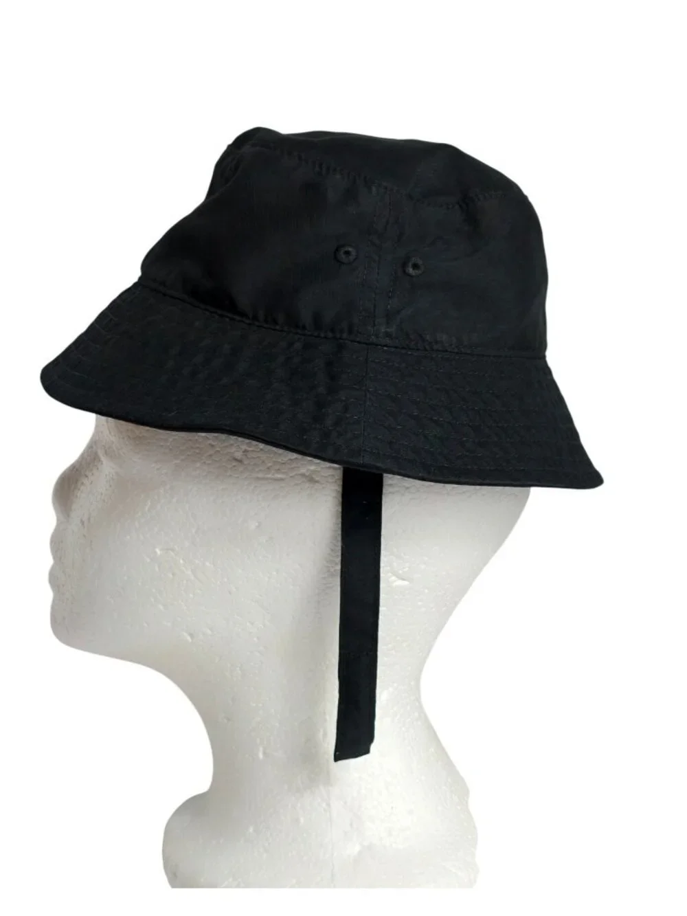 Nike Infant Apex Bucket Hat Black White Swoosh Chin Strap Embroidered Baby Beach